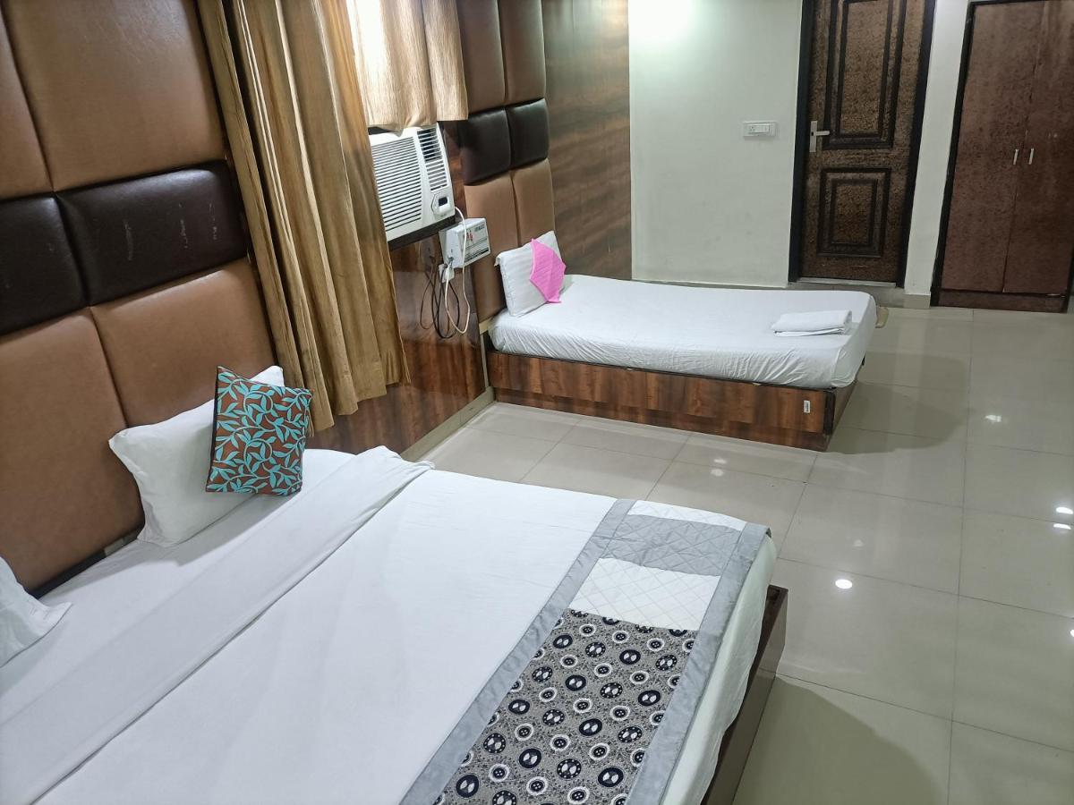 Hotel Le Mount Near Igi Airport Нью-Делі Екстер'єр фото